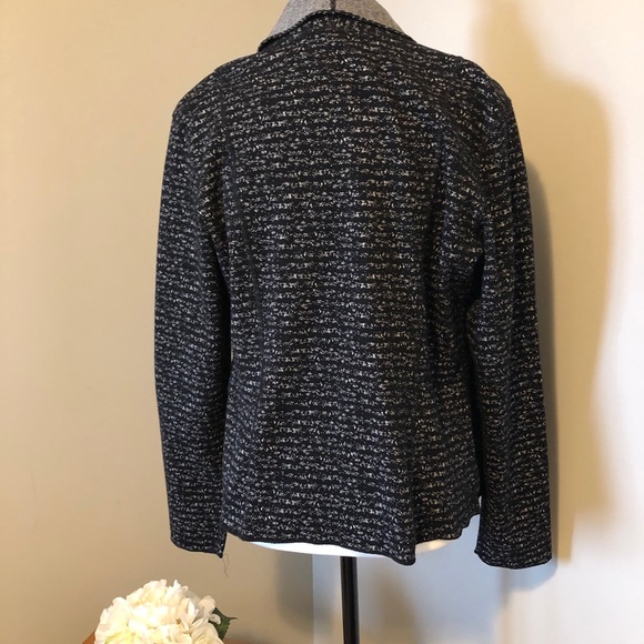 NWOT & it’s Reversible! - Picture 4 of 5